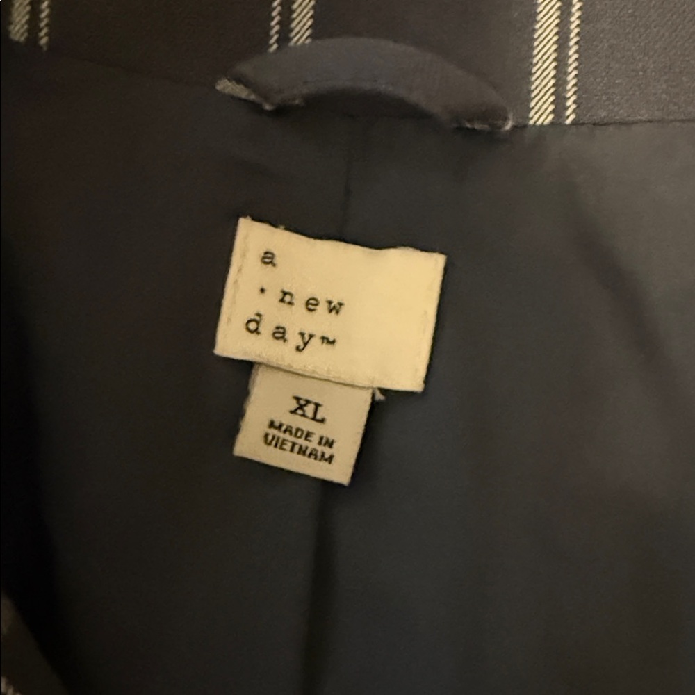 A New Day Gray Striped Blazer - Picture 5 of 5